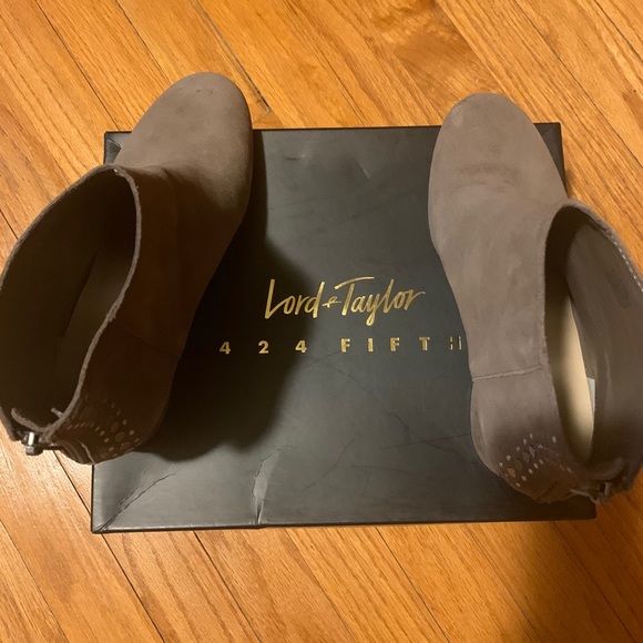 Booties - Picture 5 of 5